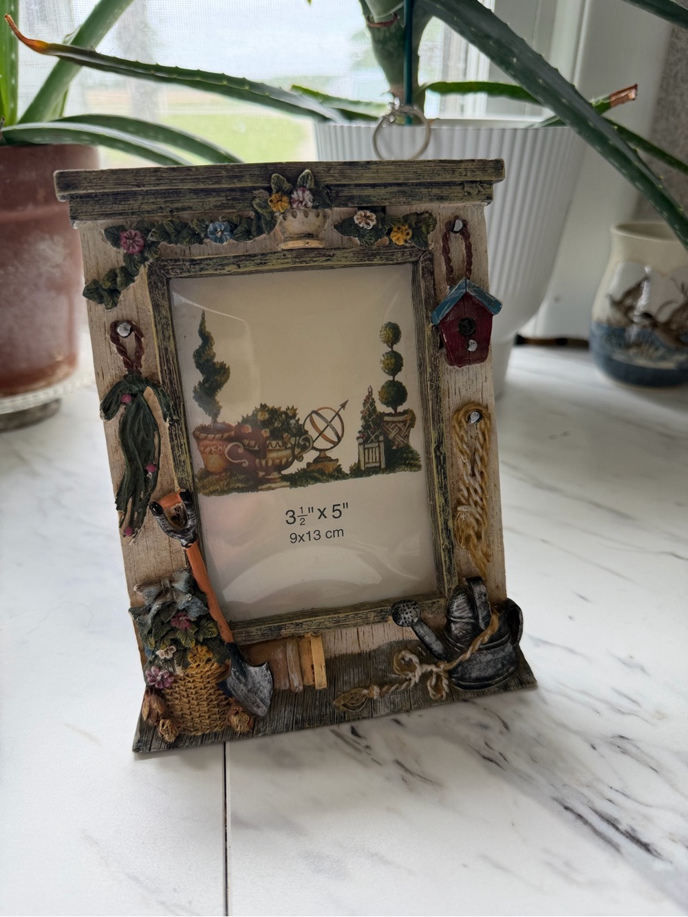 VTG Garden-Themed Picture Frame 3.5x5
